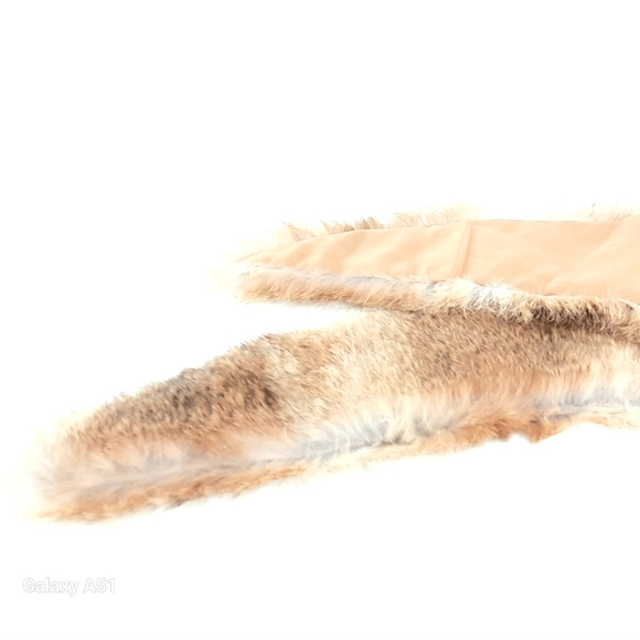 Vintage large Luxury Winter brown,cream,tan Rabbit Fur Neck Wrap - Picture 7 of 7